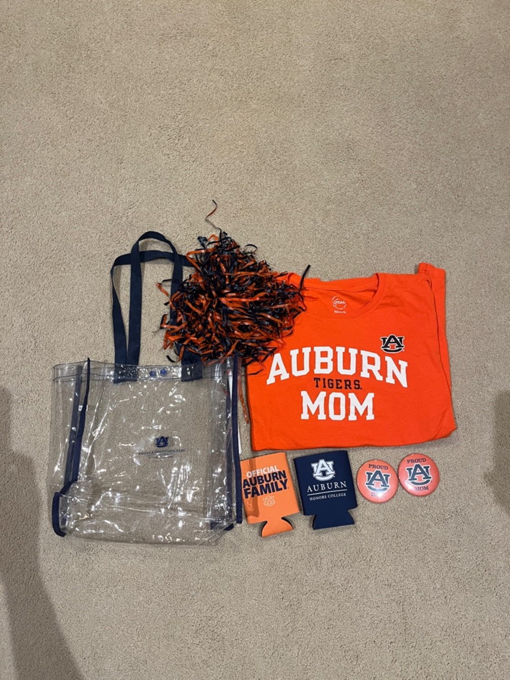 Orange Auburn Tigers MOM T-Shirt with Clear purse and Game Day Fan Accessories